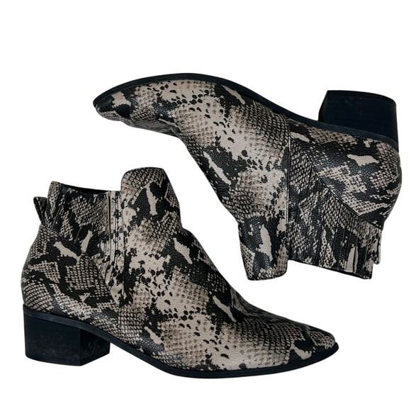 American Eagle Ankle Boots Womens 7 Snake Print Cream Black Block Heel Western - Picture 1 of 7